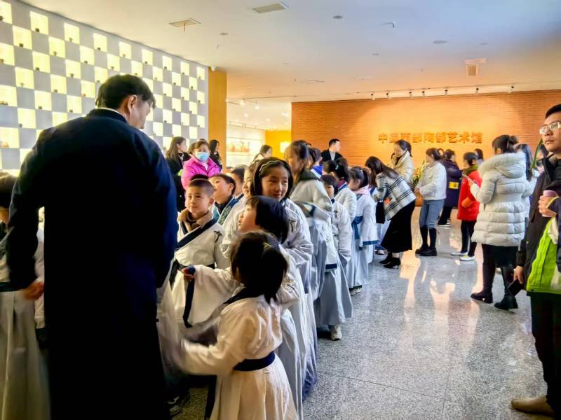 文化赋能：铜仁魔创文旅挖掘城市文化资源的实践探索